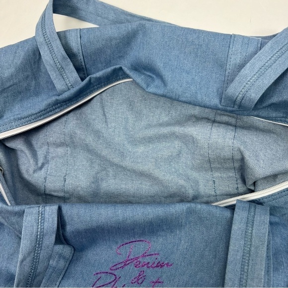 Carrie Underwood from VIP Tour  “Denim & Rhinestones” Blue Duffle Bag 22.5”x14” - Picture 6 of 8